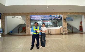 Gương “Người tốt, Việc tốt”: Hết lòng phục vụ du khách, nhân dân và hỗ trợ du khách tìm lại tài sản bị đánh rơi, thất lạc.