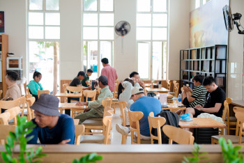 Khu ẩm thực Cảng Sa Kỳ